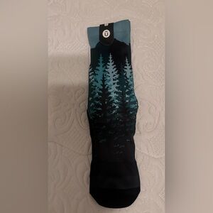 NWT OUTWAY Men’s Fir Crew Socks